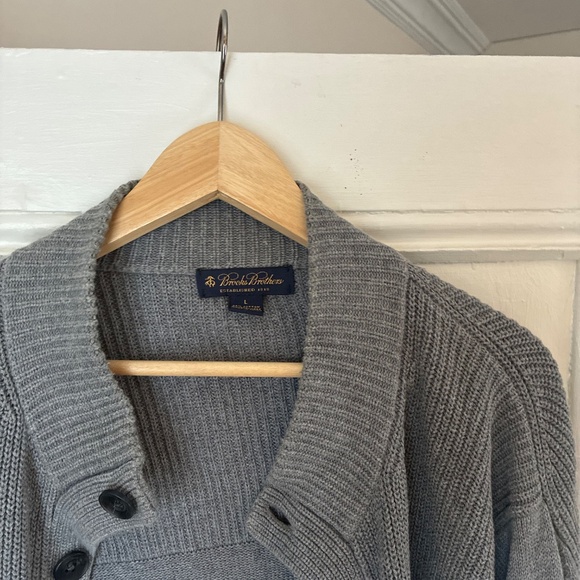 Brooks Brothers Grey Sweather (L) - Picture 3 of 3
